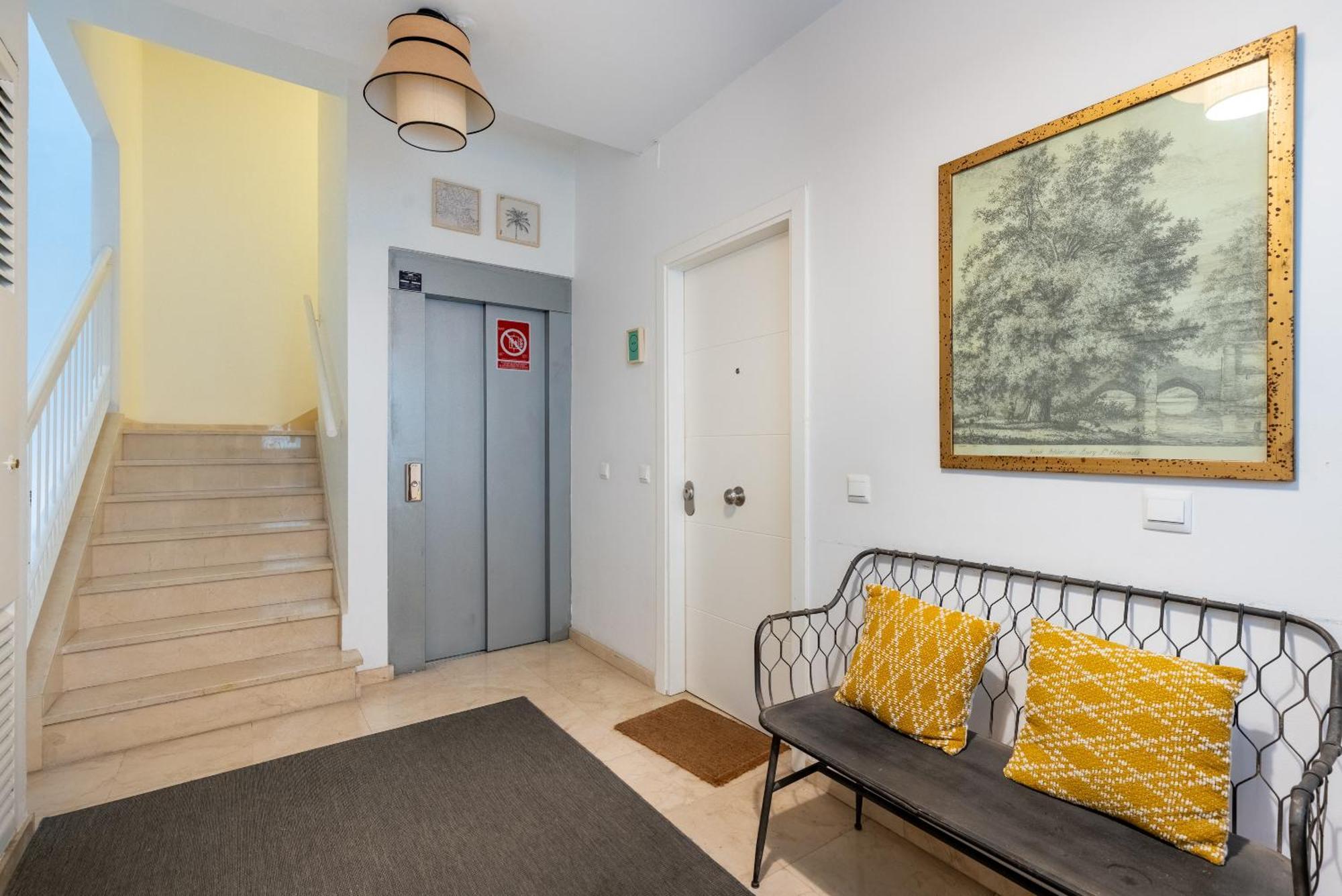 Veoapartment Alhondiga Primero Seville Luaran gambar